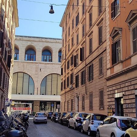 Appartamento Incantevole Roma Termini Exterior foto
